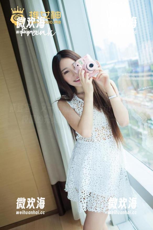 青豆客 - 又一组浪漫：黄可christine与校服的完美邂逅，作品别具一格！-微欢海