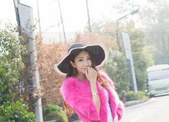 魅妍社 - 看舞媚歆的短裙美图，想问她的搭配秘籍在哪儿？